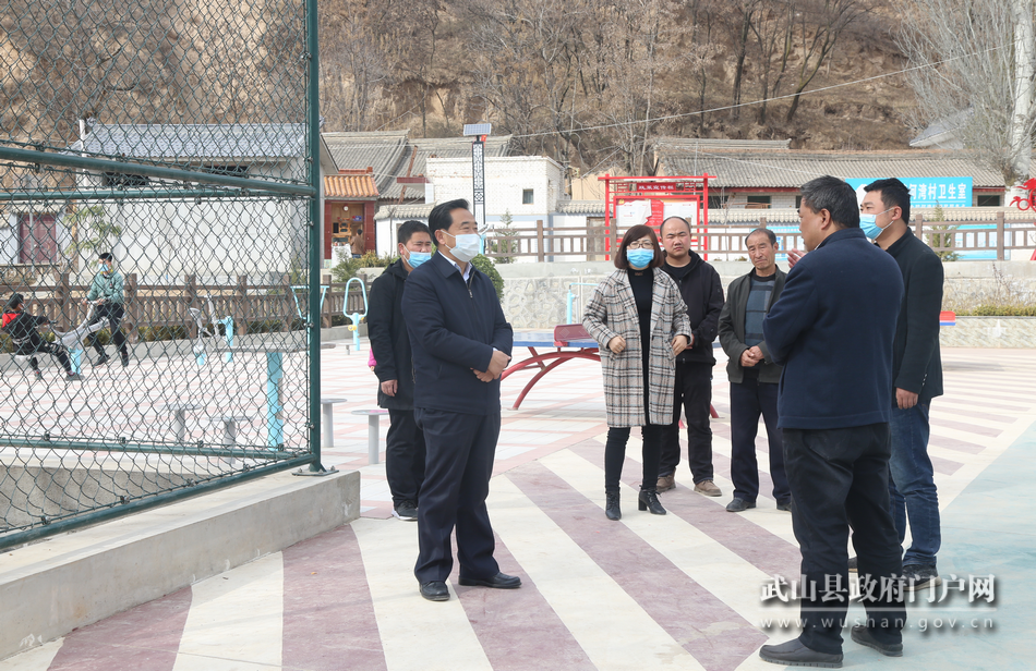 索鴻賓調(diào)研指導(dǎo)脫貧攻堅、鄉(xiāng)村振興等工作