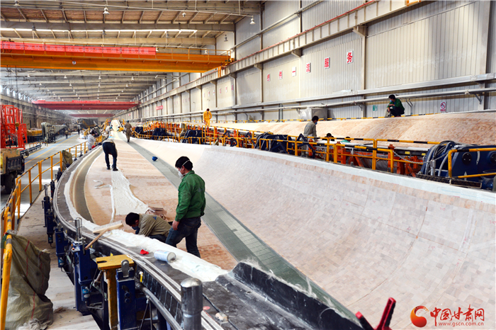 “擰緊”防控閥 打出“組合拳”——玉門市三向發(fā)力推動疫情防控、復(fù)工復(fù)產(chǎn)、脫貧攻堅齊頭并進（圖）