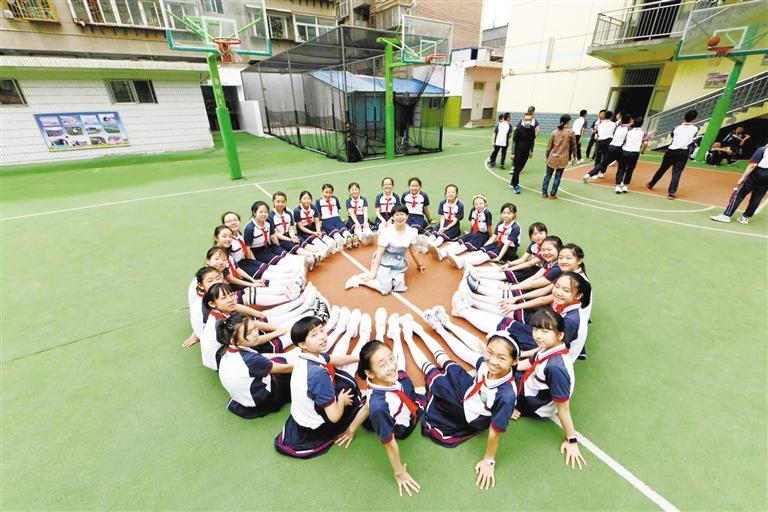 我們畢業(yè)啦！