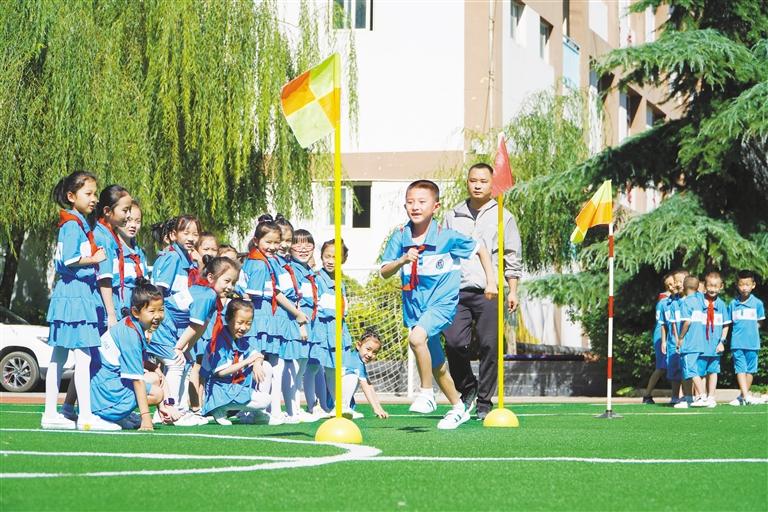 我們開(kāi)學(xué)了！