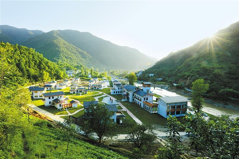 隴南市康縣朱家溝村 茶馬古道的詩意村落
