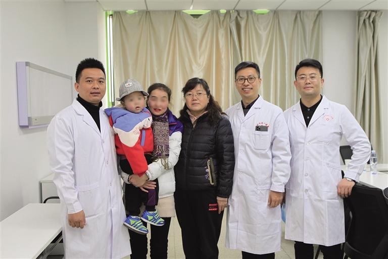 免費救治終末期肝病兒童 甘肅省婦幼保健院聯(lián)手浙大一院共同關(guān)愛“小黃人”