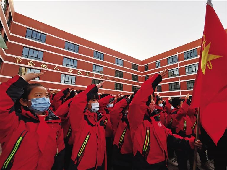 “犇”向新學(xué)期！來看蘭州娃的開學(xué)第一課