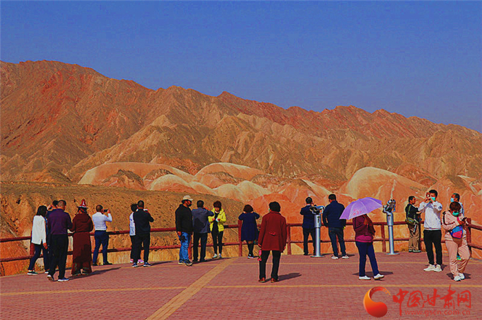 河西春光美！張掖丹霞大景區(qū)2月游客接待量大幅提升