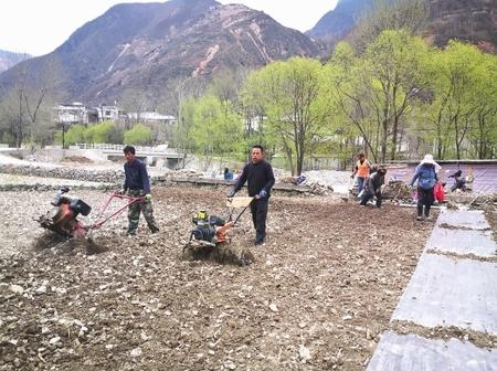 隴南：春耕管護(hù) 不誤農(nóng)時