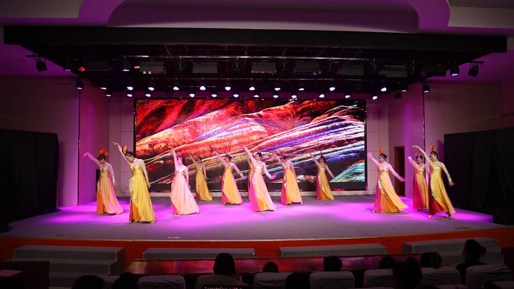 張掖市非遺舞臺劇《寶卷印象》在武威、金昌等市州上演