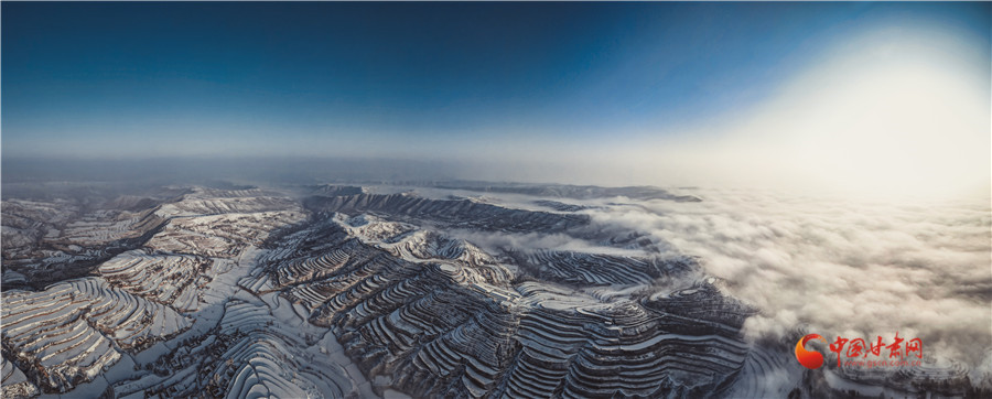 【隴拍客】蘭州榆中：穿越云?？刺萏?雪后家園似仙境