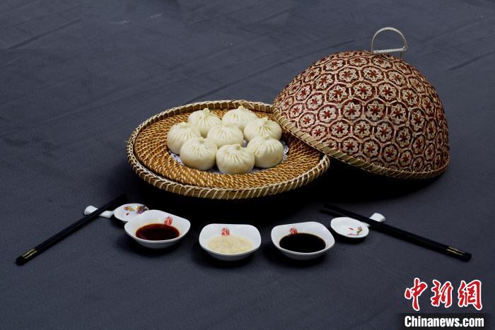 圖為甘肅臨夏回族自治州美味——河州包子。(資料圖) 臨夏州委宣傳部供圖