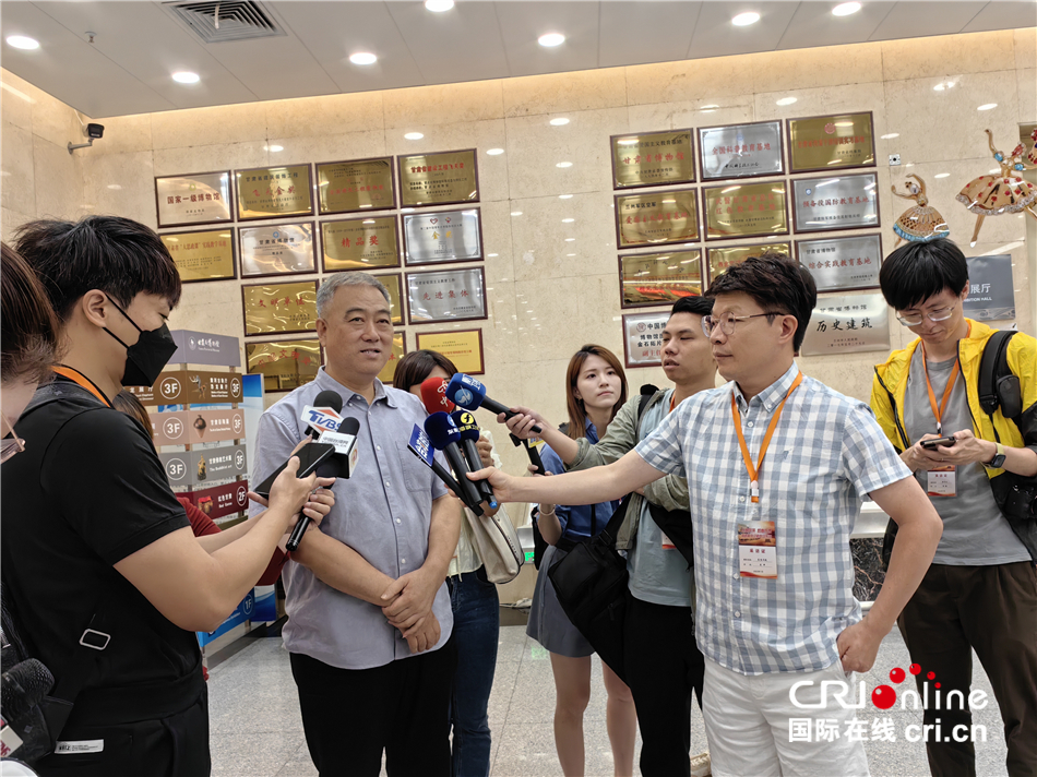 “絲路風(fēng)采 如意甘肅”海峽兩岸記者聯(lián)合采訪(fǎng)實(shí)錄一：蘭州之精美_fororder___172.100.100.3_temp_2_1_2_1_1_2c2ca695-d4d1-467e-9fee-5c549ed424e2